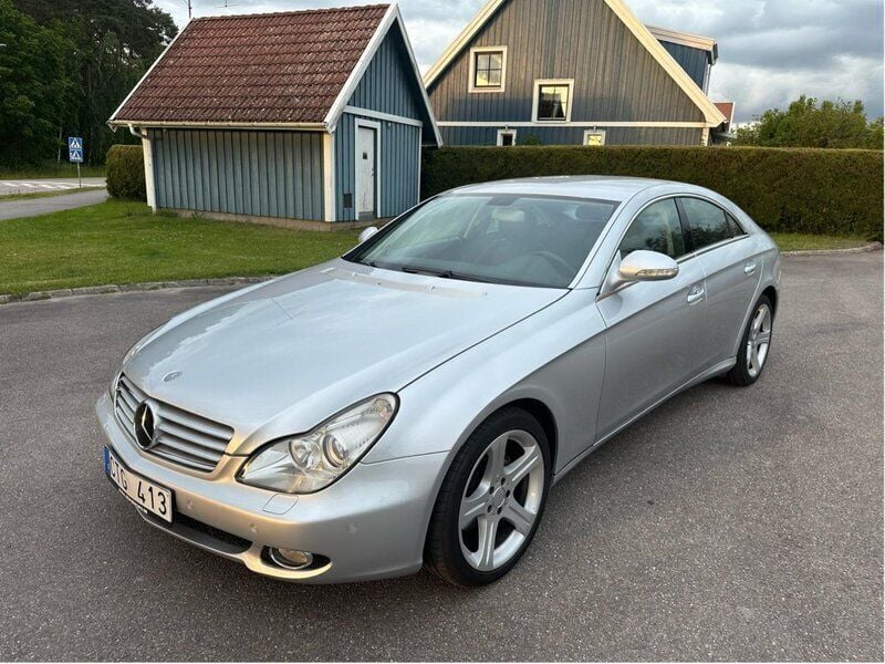 Silver Begagnad 2007 Mercedes CLS320 Sportkupé | 69 900 kr - Bild 1/4