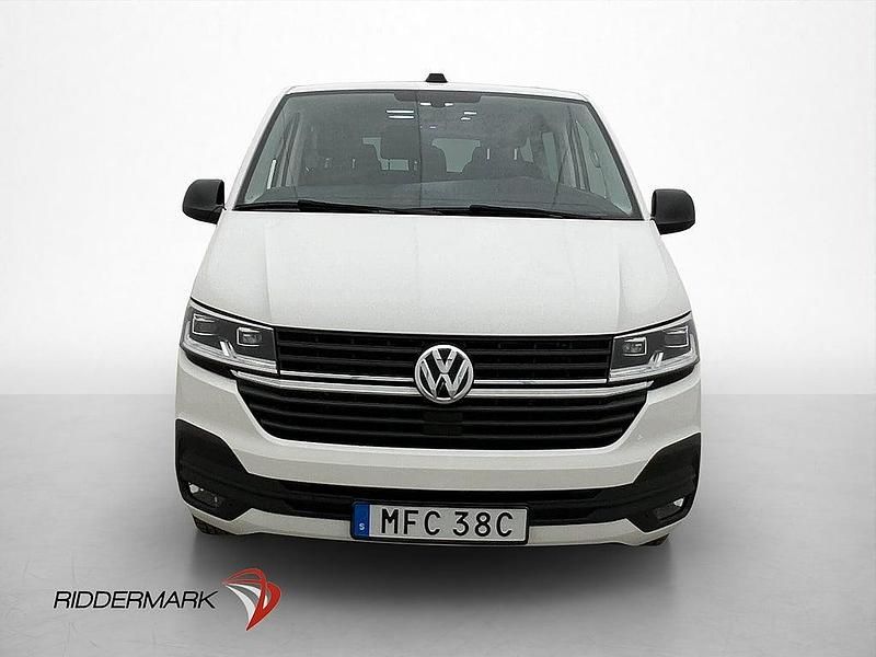 Begagnad VW Caravelle 151 HK (111 kW) 2022 Vit Minibuss