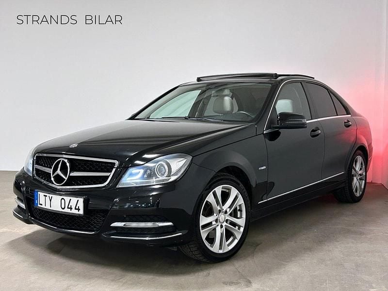 Svart Begagnad 2011 Mercedes C220 Avantgarde Sedan | 99 000 kr (Lite dyr) - Bild 1/4