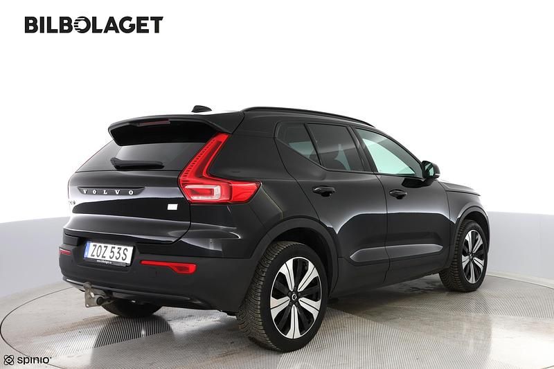 Begagnad Volvo XC40 Single Motor 175 kW (238 HK) 2022 Svart SUV