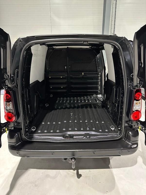 Begagnad Citroën Berlingo 99 HK (72 kW) 2015 Minibuss