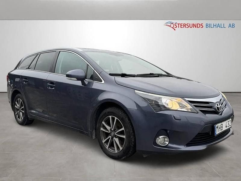 Mörkblå (blå) Begagnad 2012 Toyota Avensis Business Edition Kombi | 84 900 kr (Marknadspris) - Bild 1/4