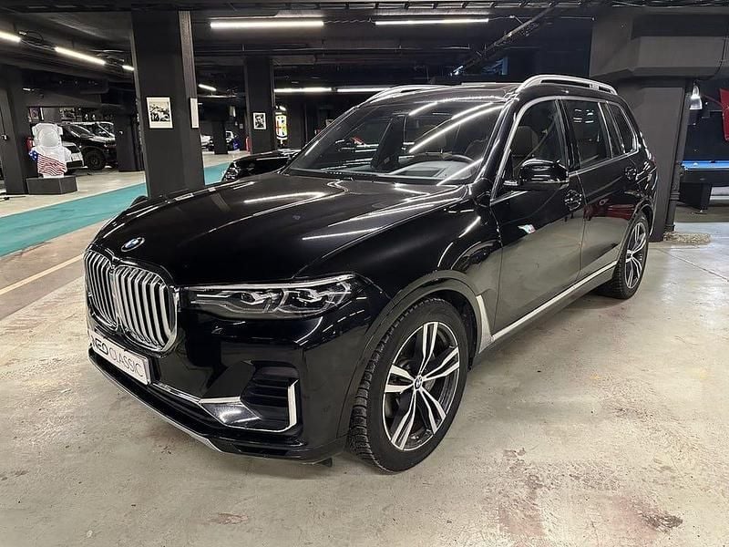 Begagnad BMW X7 Executive 340 HK (250 kW) 2019 Svart SUV