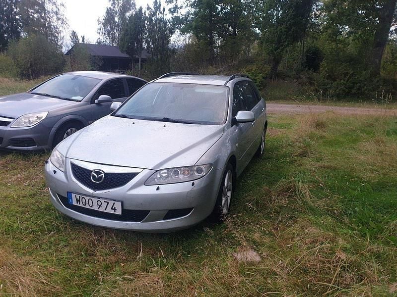Grå Begagnad 2005 Mazda 6 Kombi | 23 500 kr (Marknadspris) - Bild 1/4