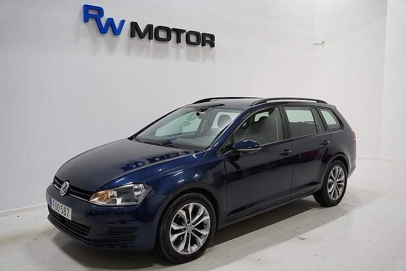 Blå Begagnad 2016 VW Golf VII Kombi | 89 800 kr (Bra pris) - Bild 1/4