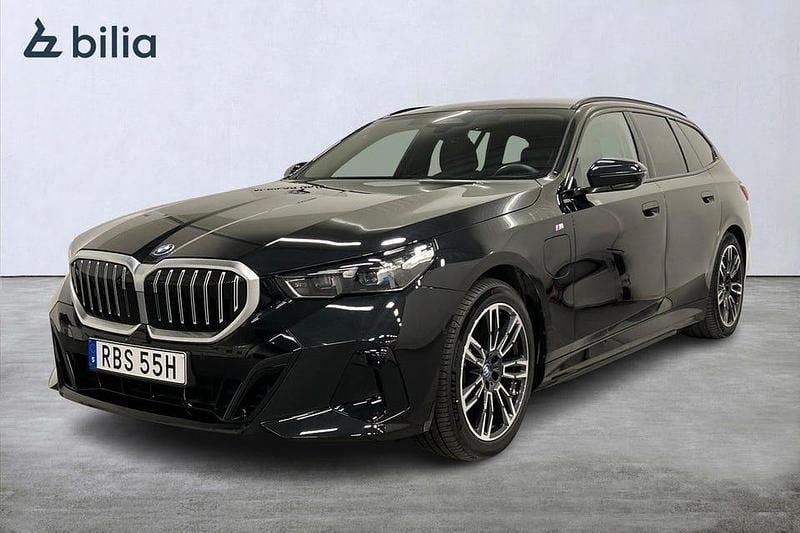 Begagnad BMW 530 M Sport 299 HK (219 kW) 2025 Svart Kombi