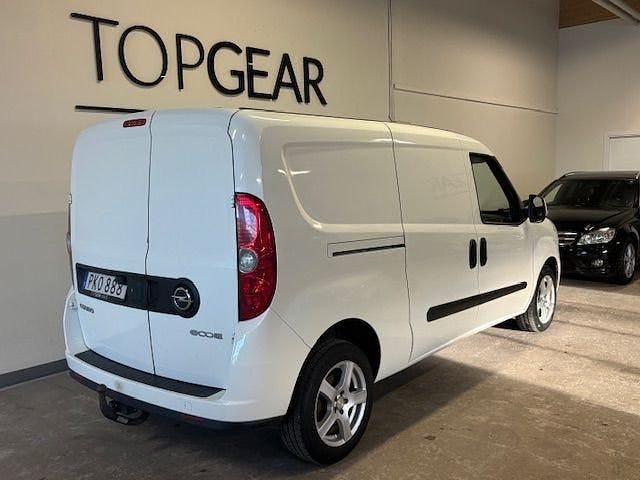 Begagnad Opel Combo 95 HK (69 kW) 2017 Vit Van