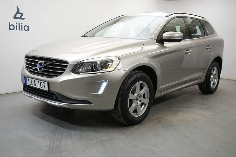 Brun Begagnad 2014 Volvo XC60 Business Edition SUV | 159 900 kr (Bra pris) - Bild 1/4