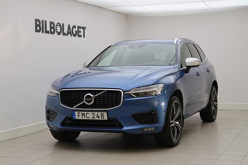 Blå Begagnad 2018 Volvo XC60 R-Design SUV | 304 900 kr (Dyr) - Bild 1/4