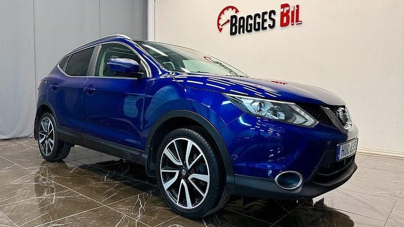 Blå Begagnad 2015 Nissan Qashqai Tekna SUV | 79 800 kr (Superpris) - Bild 1/4