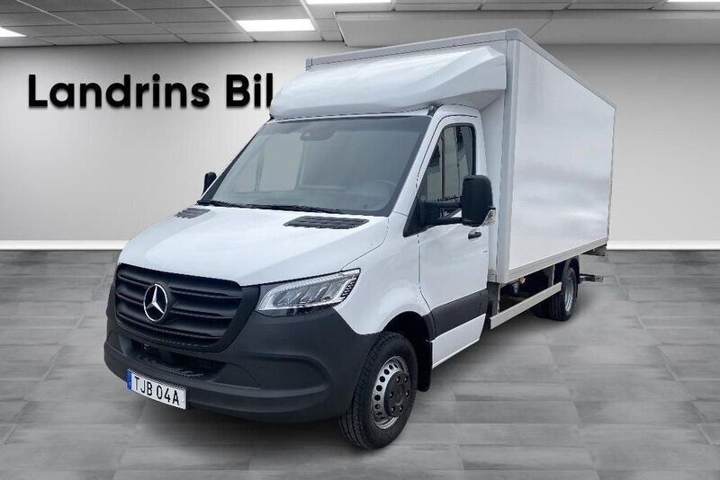 Vit Begagnad 2024 Mercedes Sprinter Van | 906 250 kr - Bild 1/4