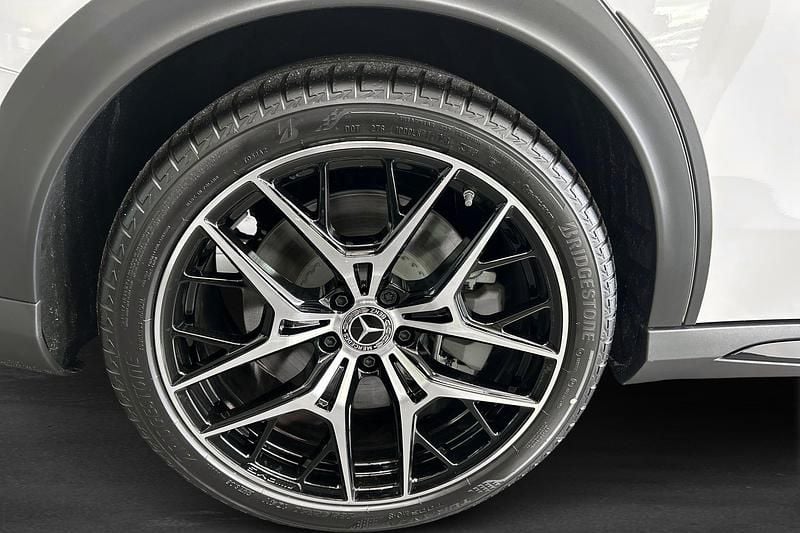 Begagnad Mercedes E300 Avantgarde 2025 Vit Kombi