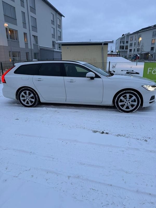 Begagnad Volvo V90 190 HK (139 kW) 2018 Kombi