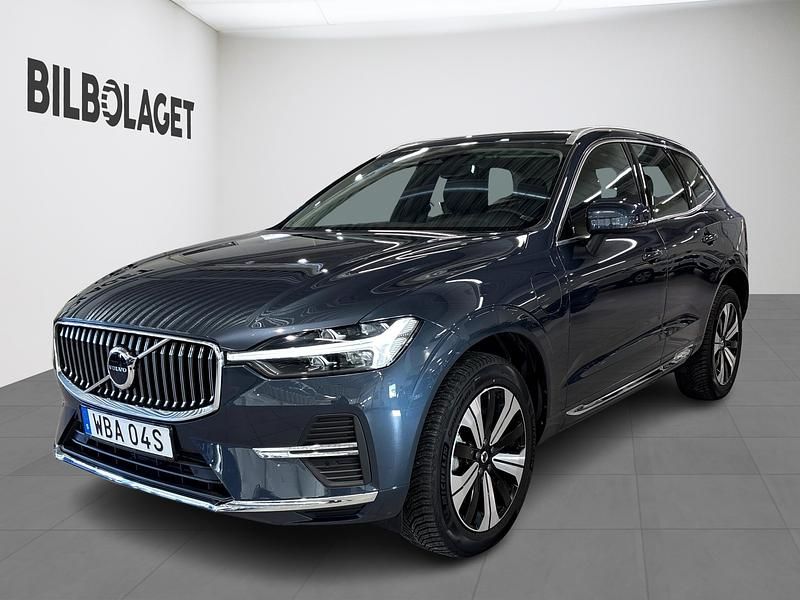 Begagnad Volvo XC60 Plus 350 HK (257 kW) 2023 Blå SUV