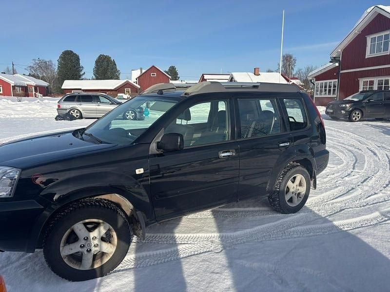Begagnad Nissan X-Trail 165 HK (121 kW) 2003 SUV