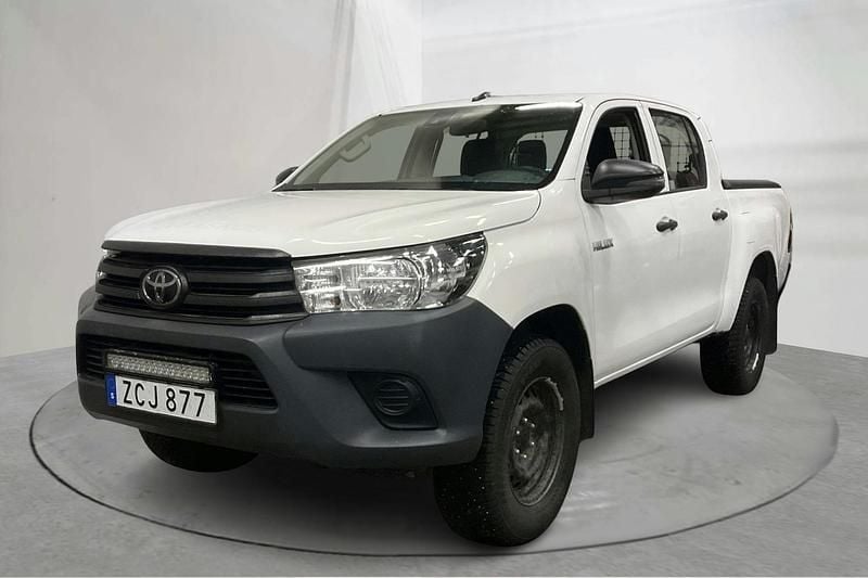 Vit Begagnad 2018 Toyota HiLux Pickup | 227 500 kr (Marknadspris) - Bild 1/4