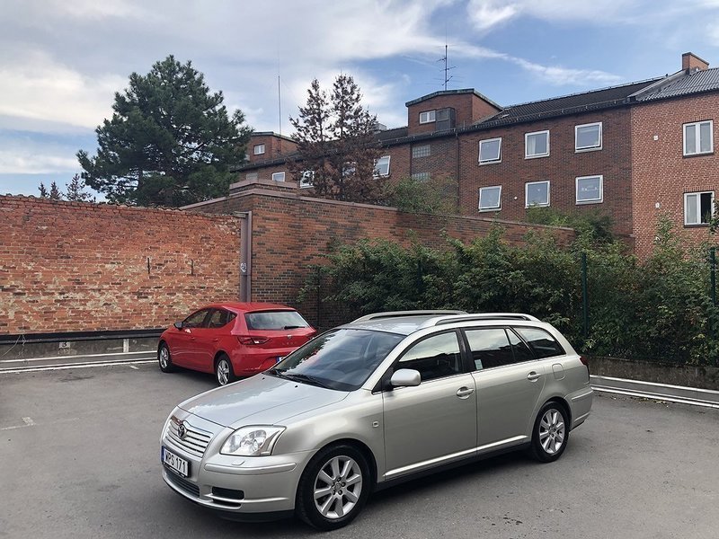 Såld Toyota Avensis Kombi 1.8 VVT., begagnad 2005, 19 000