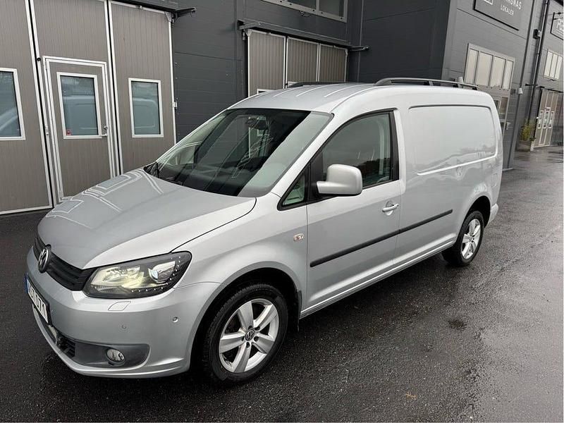 Begagnad 2015 VW Caddy Maxi Minibuss | 99 000 kr - Bild 1/4