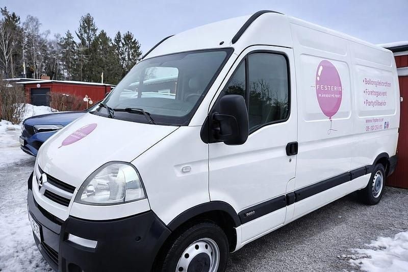 Begagnad Opel Movano 120 HK (88 kW) 2009 Van