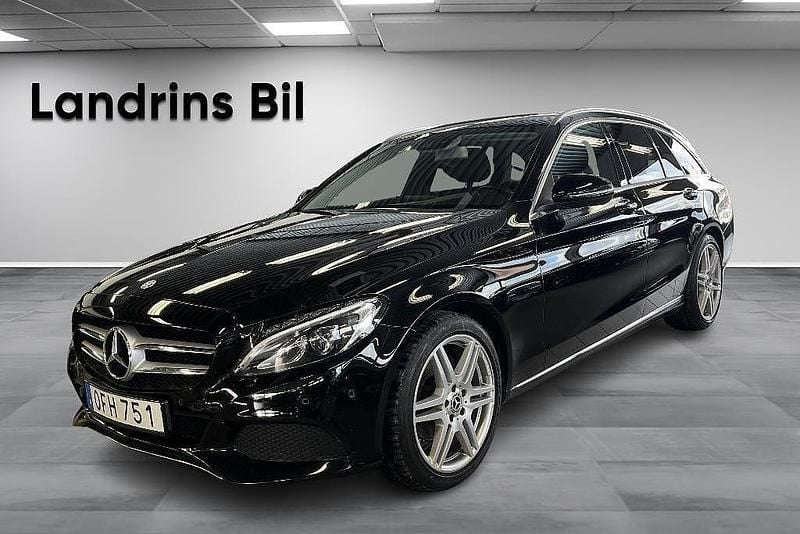Svart Begagnad 2016 Mercedes C200 Avantgarde Kombi | 159 900 kr (Marknadspris) - Bild 1/4
