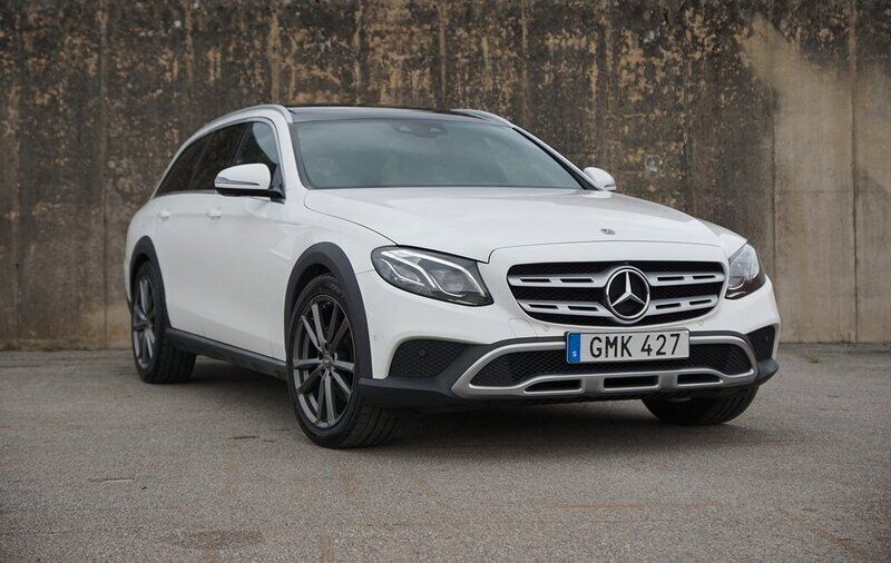 Vit Begagnad 2017 Mercedes E220 Kombi | 264 900 kr (Marknadspris) - Bild 1/4
