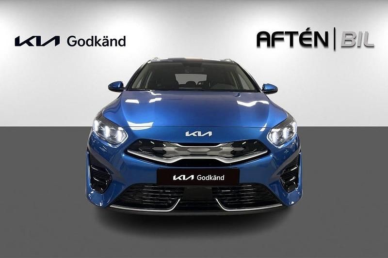 Begagnad Kia Ceed Sportswagon Advance 141 HK (103 kW) 2024 Blå Kombi