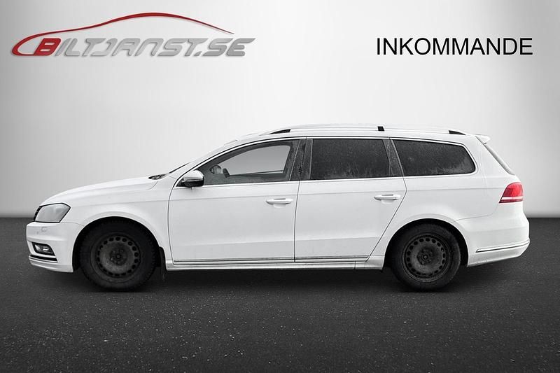 Begagnad VW Passat R-line 180 HK (132 kW) 2014 Vit Kombi