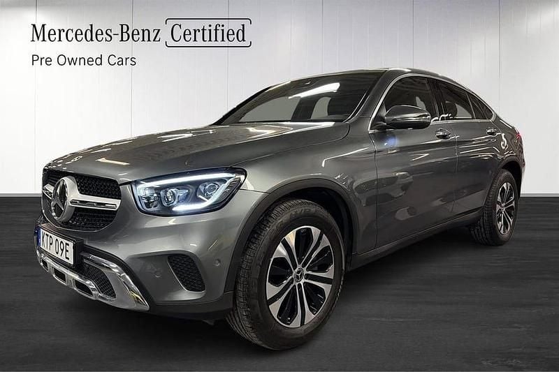 Grå Begagnad 2023 Mercedes GLC220 Sportkupé | 479 000 kr (Bra pris) - Bild 1/4