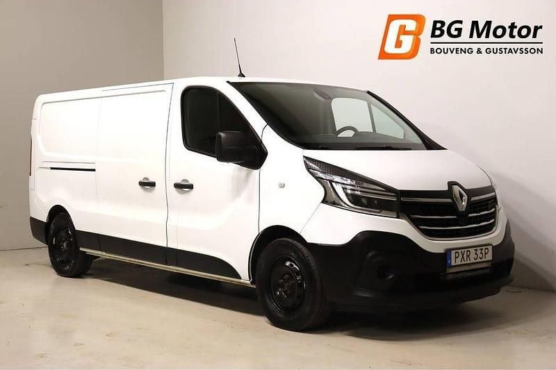 Vit Begagnad 2021 Renault Trafic Minibuss | 159 900 kr (Superpris) - Bild 1/3