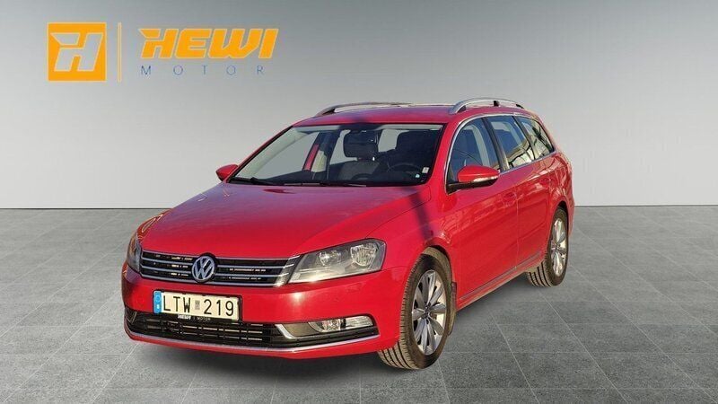 Röd Begagnad 2011 VW Passat Kombi | 69 900 kr (Bra pris) - Bild 1/4