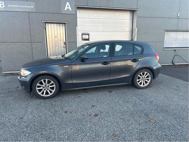 Begagnad 2006 BMW 116 Advantage Halvkombi | 27 000 kr (Bra pris) - Bild 1/1