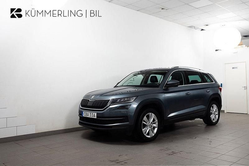 Grå Begagnad 2019 Skoda Kodiaq SUV | 234 900 kr (Marknadspris) - Bild 1/4