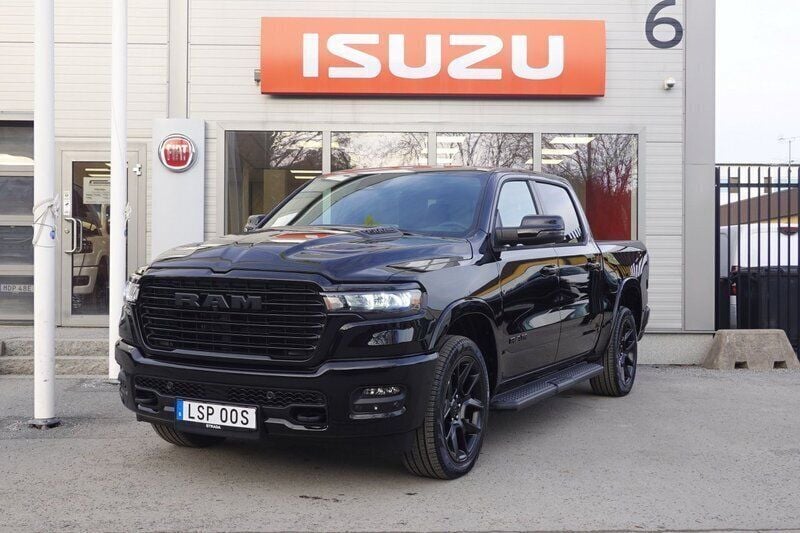Svart Ny 2025 Dodge Ram Pickup | 1 087 380 kr (Superpris) - Bild 1/4