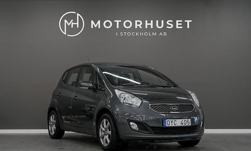 Begagnad Kia Venga Comfort 125 HK (91 kW) 2011 Grå Halvkombi