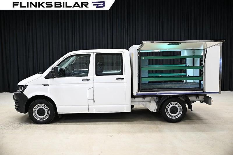 Vit Begagnad 2018 VW Transporter Van | 398 750 kr - Bild 1/4