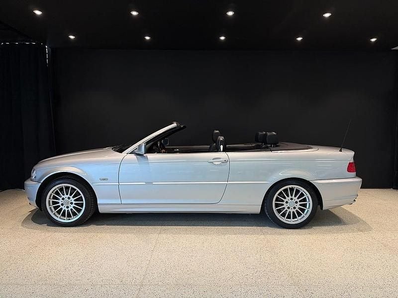 Begagnad BMW 323 Cabriolet 170 HK (125 kW) 2000 Cab