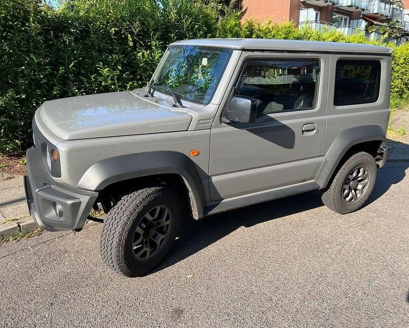 Brun Begagnad 2019 Suzuki Jimny SUV | 298 000 kr (Lite dyr) - Bild 1/4