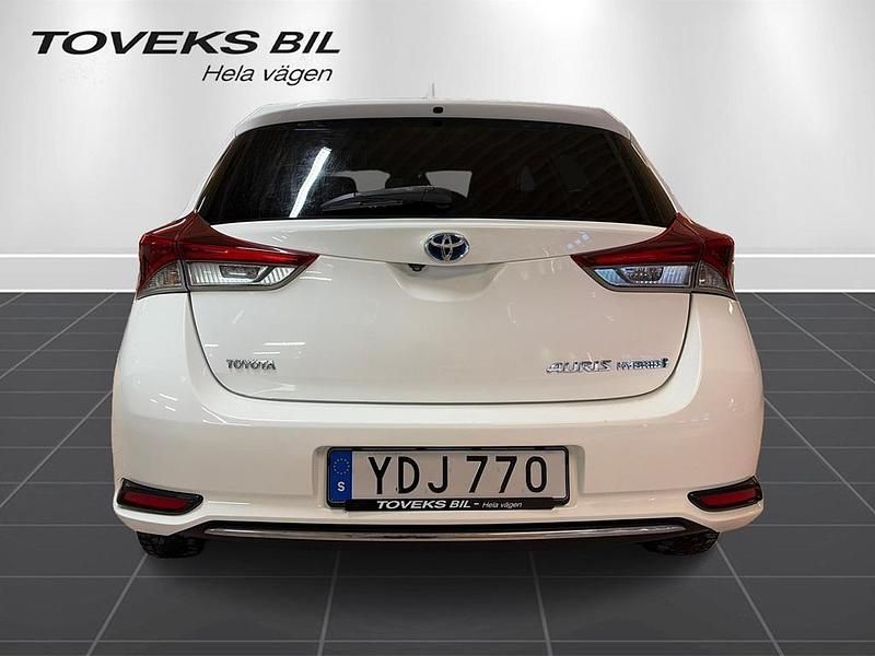 Begagnad Toyota Auris 2016 Vit