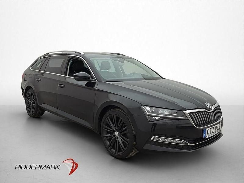 Begagnad Skoda Superb 200 HK (147 kW) 2020 Svart Kombi