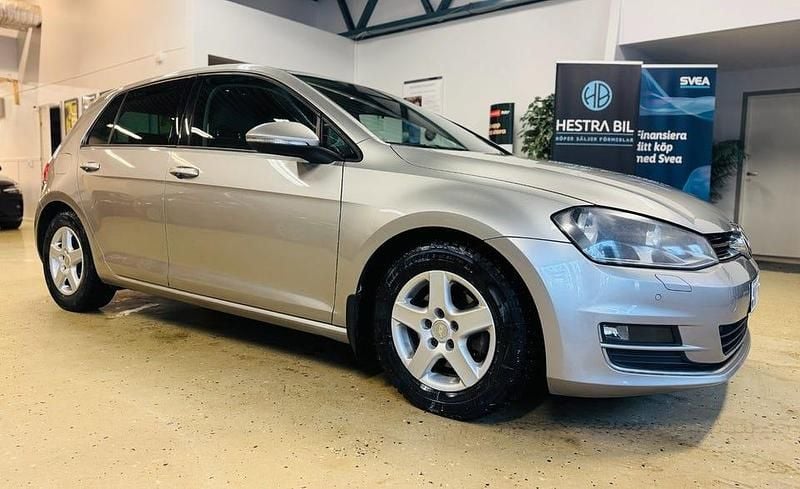 Silver Begagnad 2013 VW Golf VII GT Halvkombi | 139 900 kr (Marknadspris) - Bild 1/4