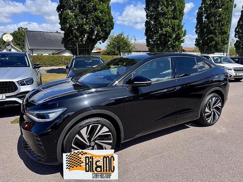 Svart Begagnad 2023 VW ID.5 GTX SUV | 389 900 kr (Lite dyr) - Bild 1/4