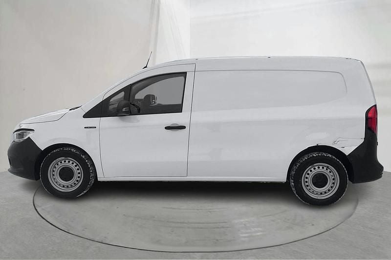 Begagnad Mercedes eCitan 89 kW (122 HK) 2024 Vit