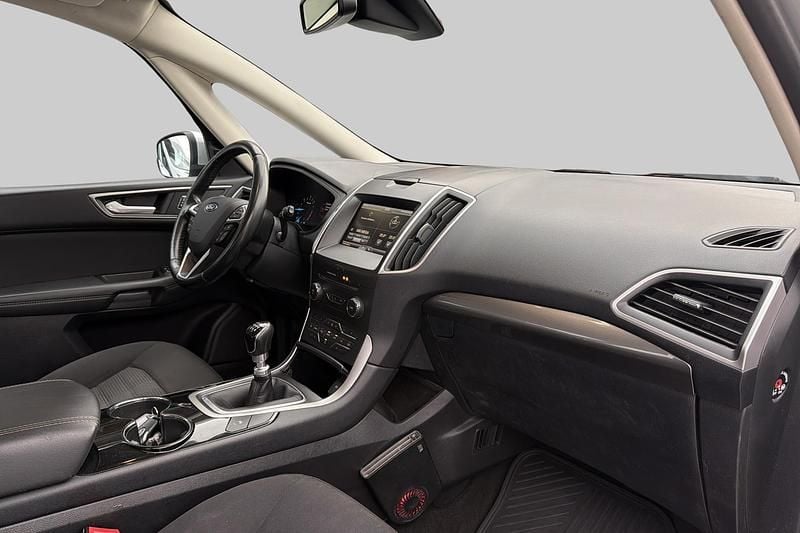 Begagnad Ford Galaxy Trend 121 HK (88 kW) 2016 Grå Minibuss