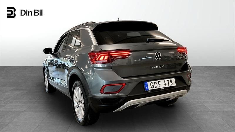 Begagnad VW T-Roc Life 150 HK (110 kW) 2024 Grå SUV