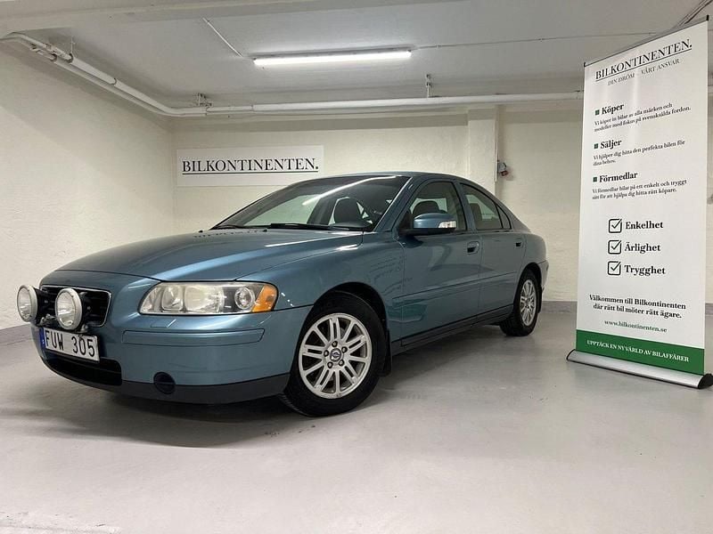 Blå Begagnad 2007 Volvo S60 Sedan | 49 800 kr (Marknadspris) - Bild 1/4
