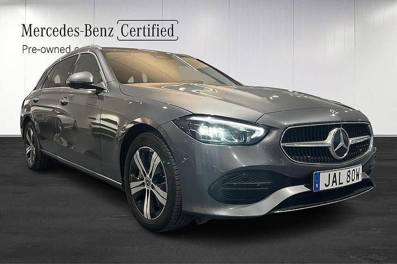 Begagnad Mercedes C300e Avantgarde 313 HK (230 kW) 2023 Grå Kombi