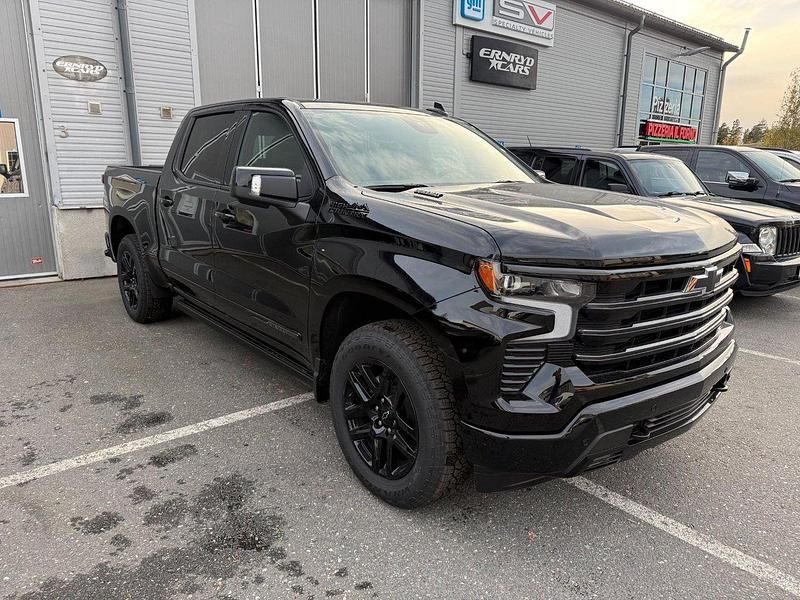 Ny 2025 Chevrolet Silverado Van | 1 243 750 kr - Bild 1/4