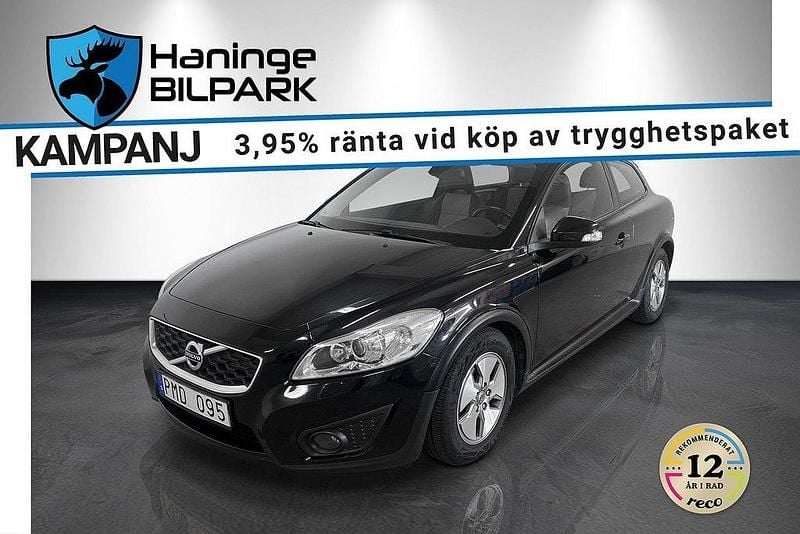 Svart Begagnad 2010 Volvo C30 Momentum Halvkombi | 64 900 kr (Marknadspris) - Bild 1/2