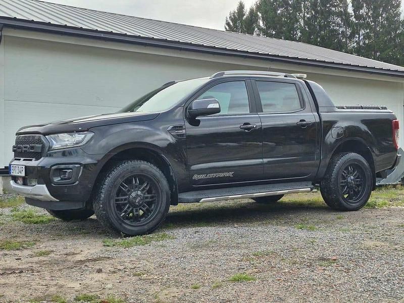 Svart Begagnad 2019 Ford Ranger Wildtrack Pickup | 323 750 kr (Superpris) - Bild 1/4