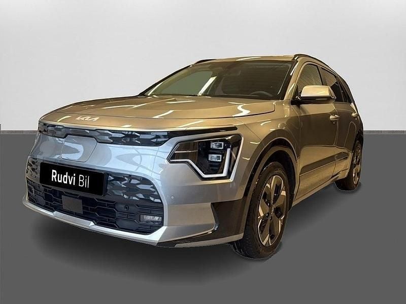 Grå Begagnad 2022 Kia e-Niro Advance SUV | 359 900 kr - Bild 1/4